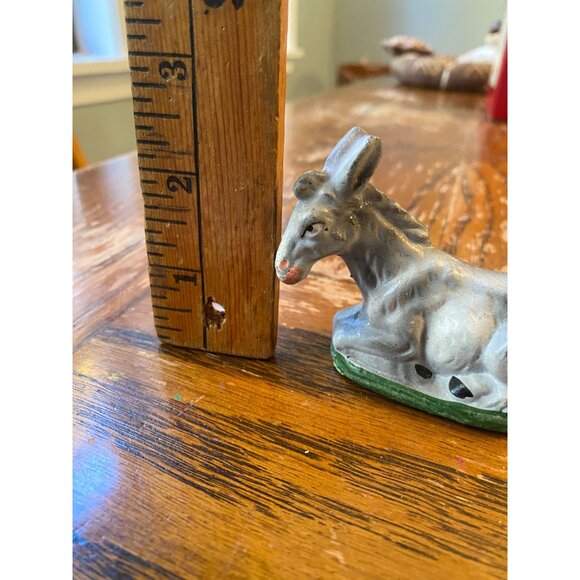 Vintage Fontanini Donkey Figurine Hand-Painted Collectible With Green Base & Wor - Picture 8 of 8